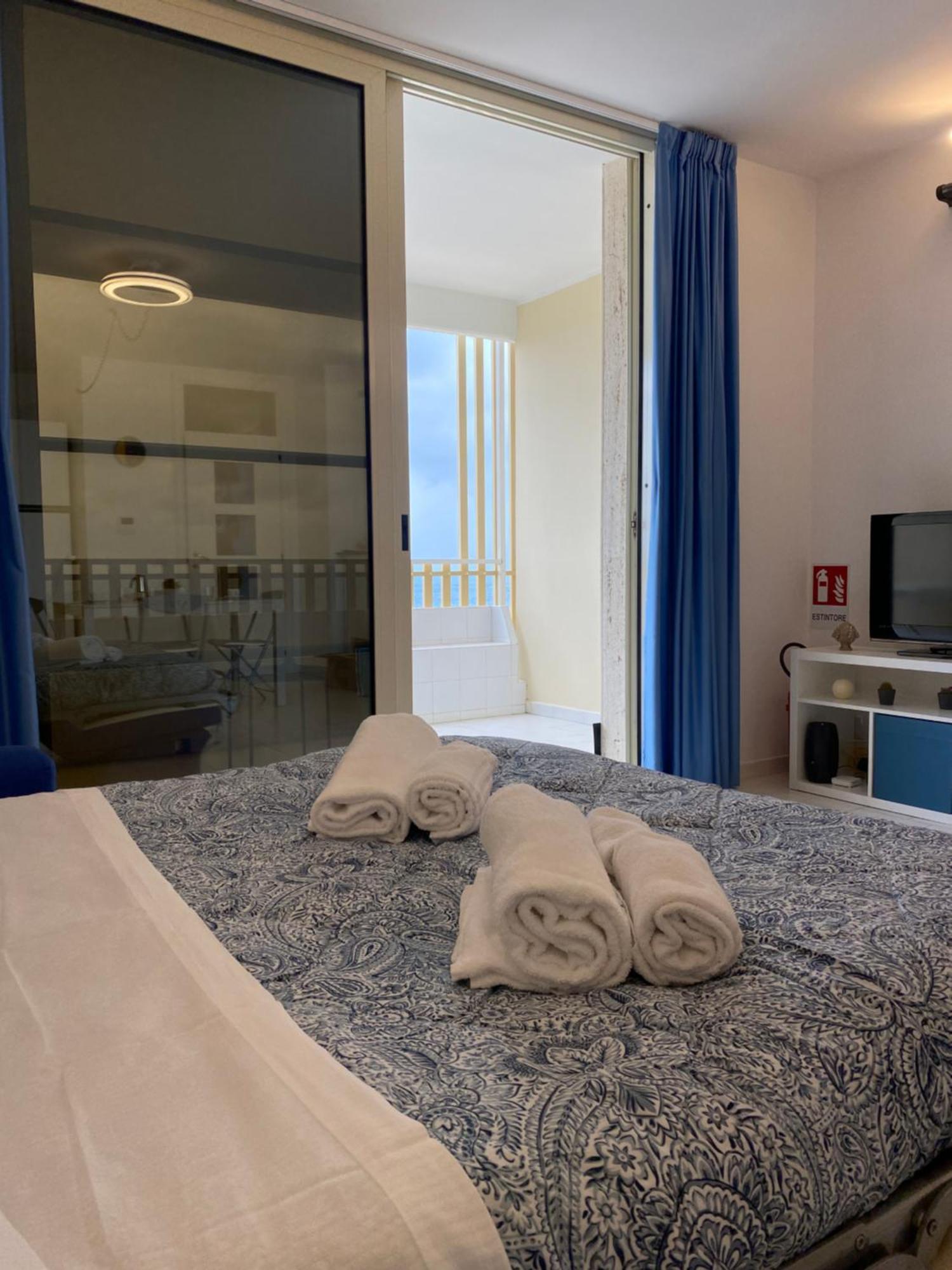 A Un Passo Dal Mare Apartment Polignano a Mare Ngoại thất bức ảnh