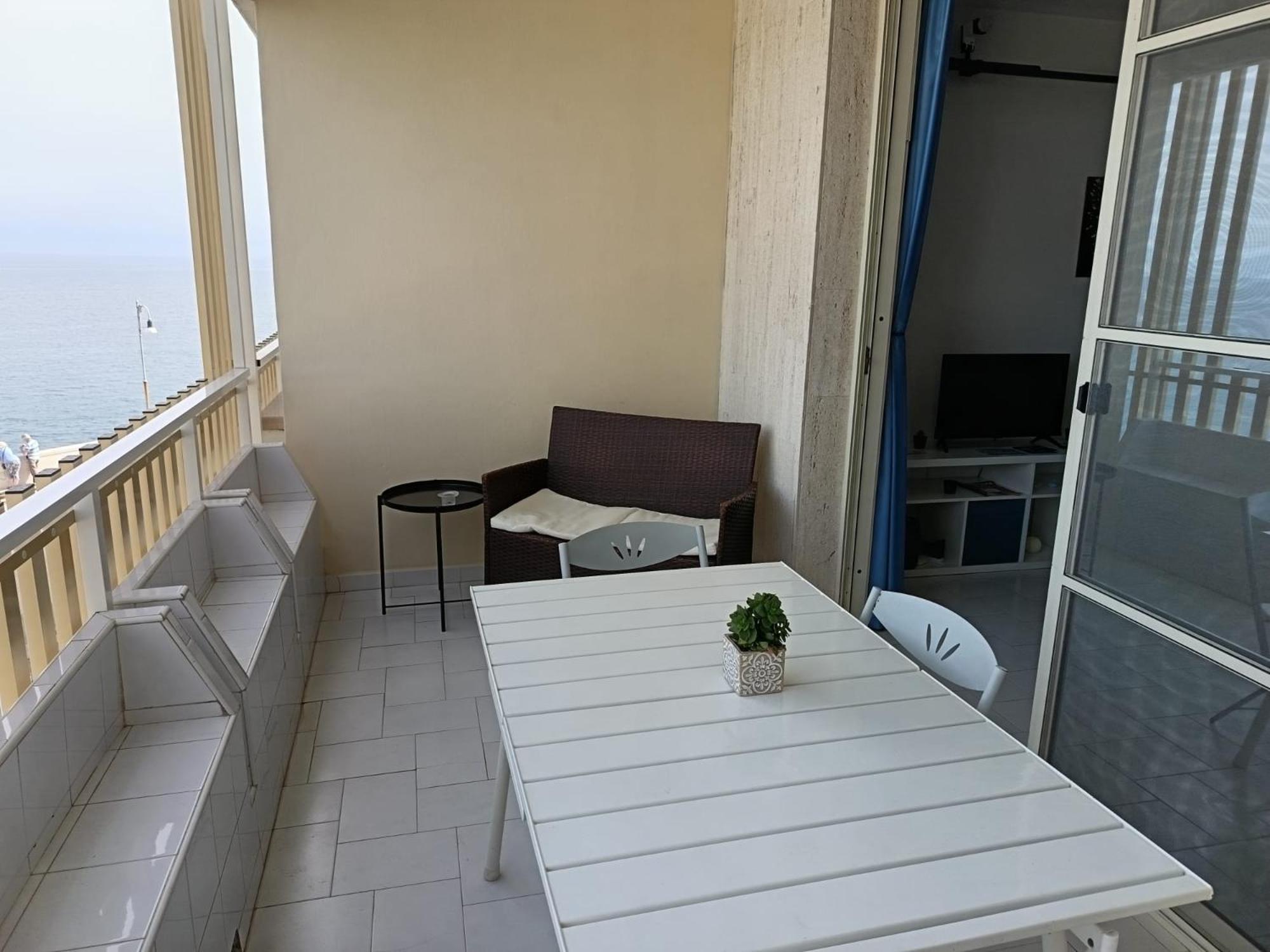 A Un Passo Dal Mare Apartment Polignano a Mare Ngoại thất bức ảnh